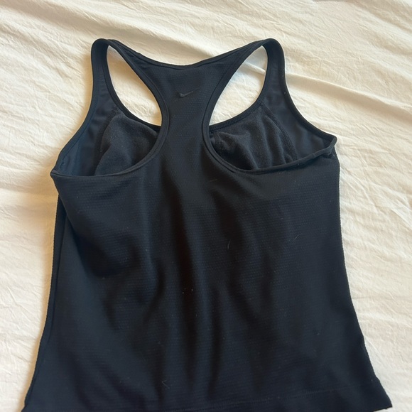 Nike tank top - Picture 3 of 3